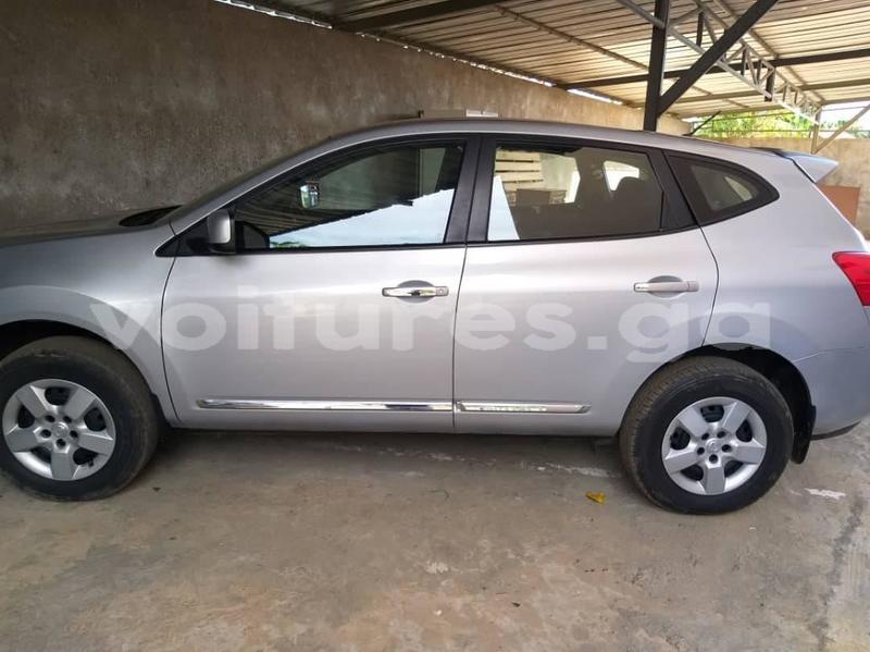 Big with watermark nissan rogue estuary libreville 7186