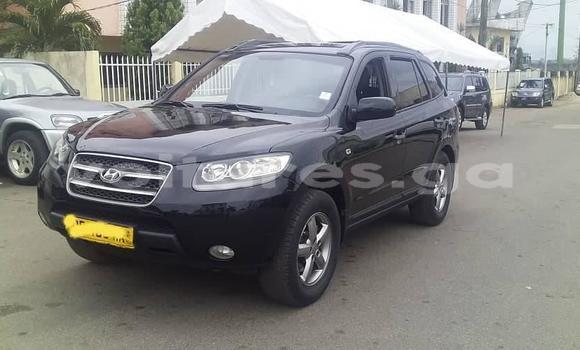 Sayi Na hannu Hyundai Santa Fe Black Mota in Libreville a estuary Sayi Na hannu Hyundai Santa Fe Black Mota in Libreville a estuary