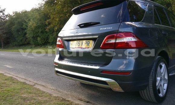 Buy Used Mercedes-Benz ML–Class Other Car in Port Gentil in Ogooué-Maritime Buy Used Mercedes-Benz ML–Class Other Car in Port Gentil in Ogooué-Maritime