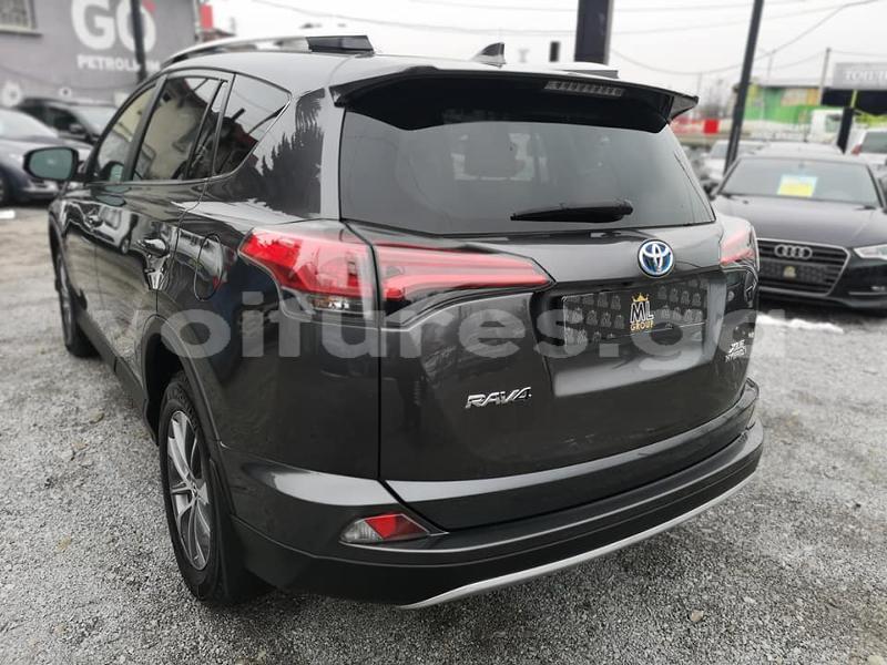 Big with watermark toyota rav4 estuary libreville 7201