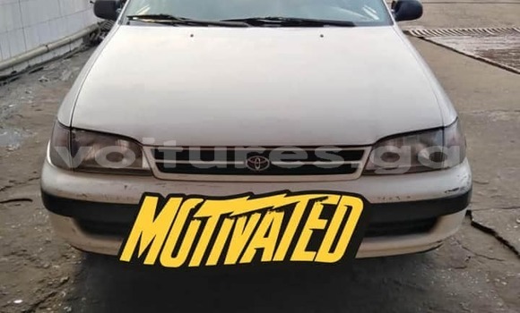 Acheter Occasion Voiture Toyota Corolla Blanc à Bitam, Woleu-Ntem Acheter Occasion Voiture Toyota Corolla Blanc à Bitam, Woleu-Ntem