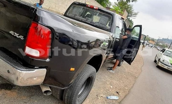 Acheter Occasion Voiture Dodge RAM Noir à Bitam, Woleu-Ntem Acheter Occasion Voiture Dodge RAM Noir à Bitam, Woleu-Ntem