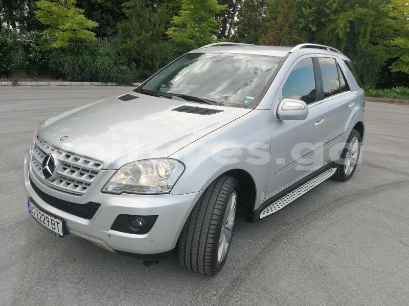 Big with watermark mercedes benz ml class ogooue ivindo koulamoutou 7223