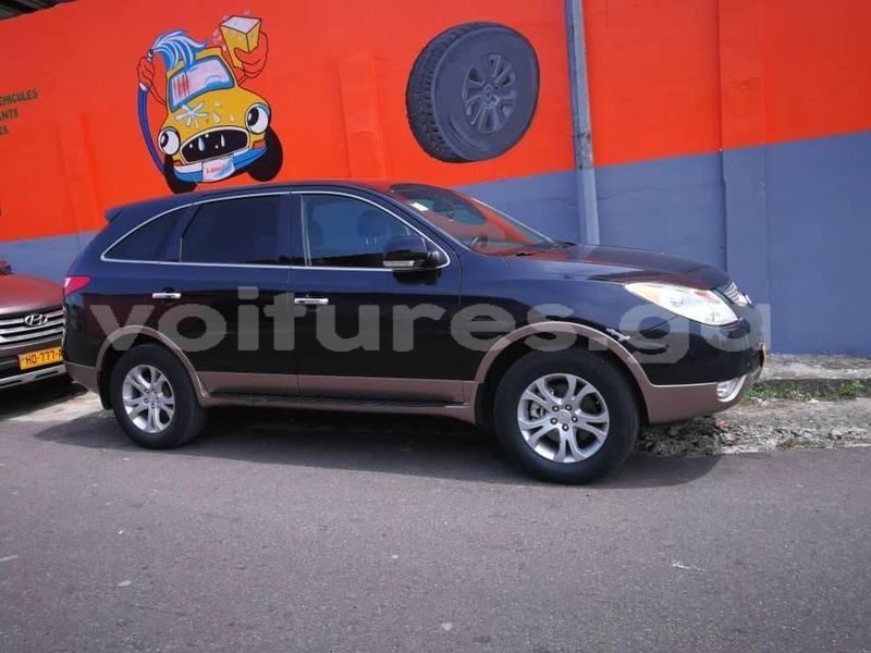 Big with watermark hyundai veracruz estuary libreville 7229