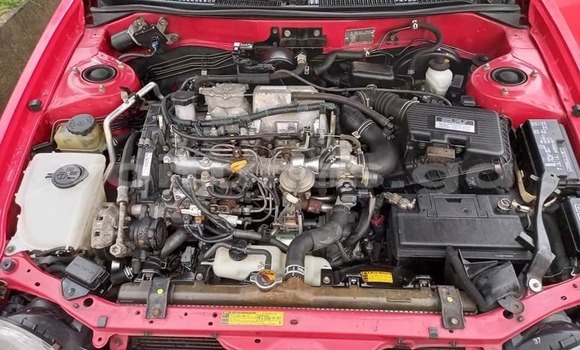 Acheter Occasion Voiture Toyota Corolla Rouge à Bitam, Woleu-Ntem Acheter Occasion Voiture Toyota Corolla Rouge à Bitam, Woleu-Ntem