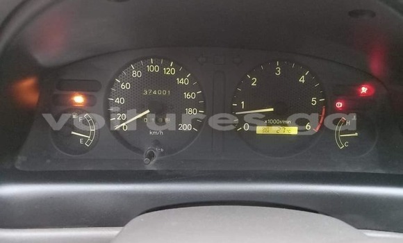 Acheter Occasion Voiture Toyota Corolla Rouge à Bitam, Woleu-Ntem Acheter Occasion Voiture Toyota Corolla Rouge à Bitam, Woleu-Ntem