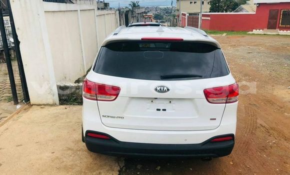 Acheter Occasion Voiture Kia Sorento Blanc à Libreville, Estuaire Acheter Occasion Voiture Kia Sorento Blanc à Libreville, Estuaire