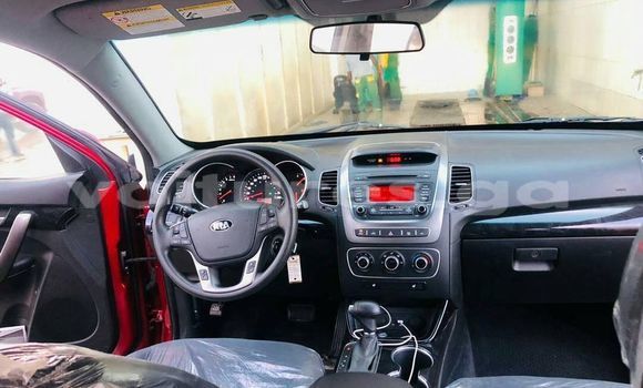 Acheter Occasion Voiture Kia Sorento Rouge à Libreville, Estuaire Acheter Occasion Voiture Kia Sorento Rouge à Libreville, Estuaire