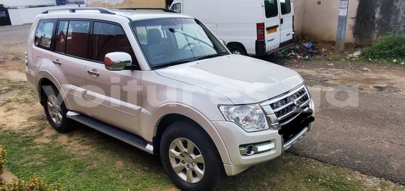 Big with watermark mitsubishi pajero estuaire libreville 7242