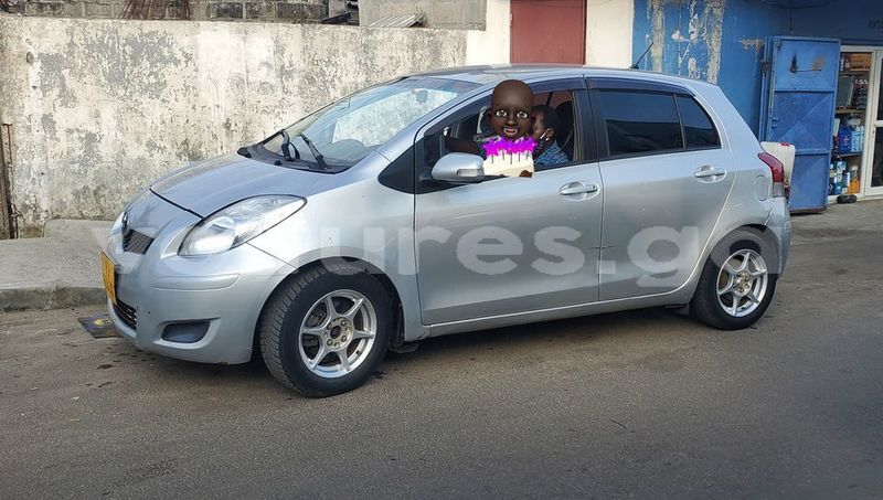 Big with watermark toyota yaris estuaire libreville 7243