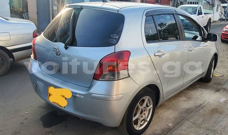 Big with watermark toyota yaris estuaire libreville 7243