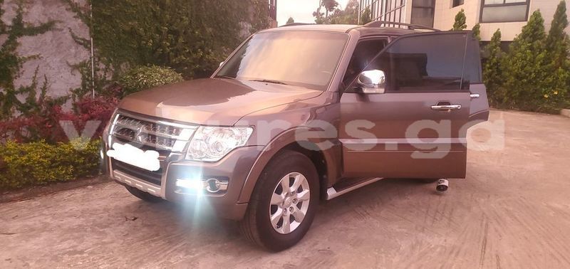 Big with watermark mitsubishi pajero estuaire libreville 7244