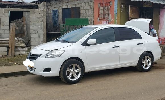 Acheter Occasion Voiture Toyota Yaris Blanc à Libreville, Estuaire Acheter Occasion Voiture Toyota Yaris Blanc à Libreville, Estuaire