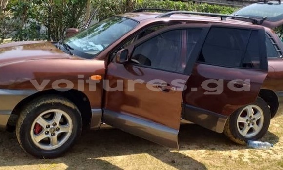 Acheter Occasion Voiture Hyundai Santa Fe Rouge à Libreville, Estuaire Acheter Occasion Voiture Hyundai Santa Fe Rouge à Libreville, Estuaire