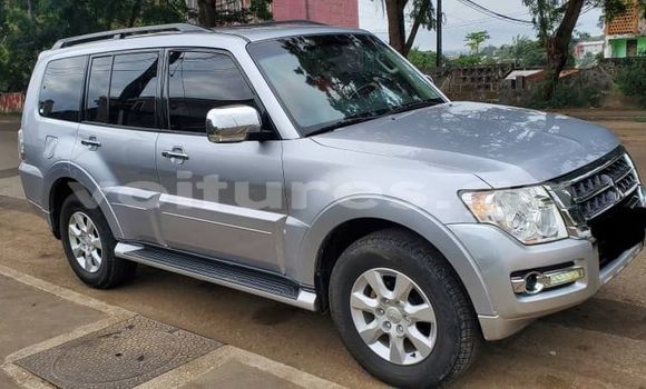 Acheter Occasion Voiture Mitsubishi Pajero Gris à Libreville, Estuaire Acheter Occasion Voiture Mitsubishi Pajero Gris à Libreville, Estuaire