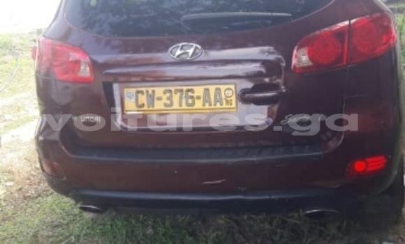 Acheter Occasion Voiture Hyundai Santa Fe Rouge à Libreville, Estuaire Acheter Occasion Voiture Hyundai Santa Fe Rouge à Libreville, Estuaire