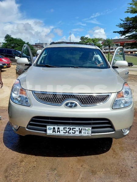 Big with watermark hyundai veracruz estuaire libreville 7259