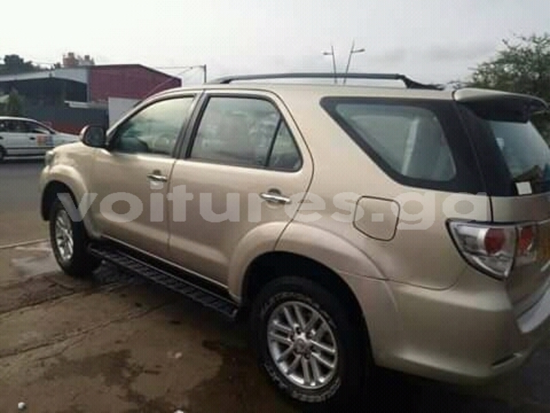 Big with watermark toyota fortuner estuaire libreville 7260