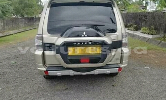 Acheter Occasion Voiture Mitsubishi Pajero Gris à Libreville, Estuaire Acheter Occasion Voiture Mitsubishi Pajero Gris à Libreville, Estuaire