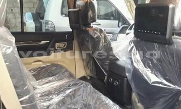 Acheter Occasion Voiture Mitsubishi Pajero Noir à Libreville, Estuaire Acheter Occasion Voiture Mitsubishi Pajero Noir à Libreville, Estuaire