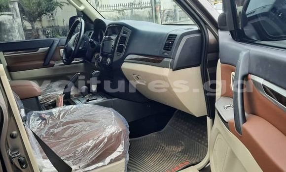 Acheter Occasion Voiture Mitsubishi Pajero Noir à Bitam, Woleu-Ntem Acheter Occasion Voiture Mitsubishi Pajero Noir à Bitam, Woleu-Ntem