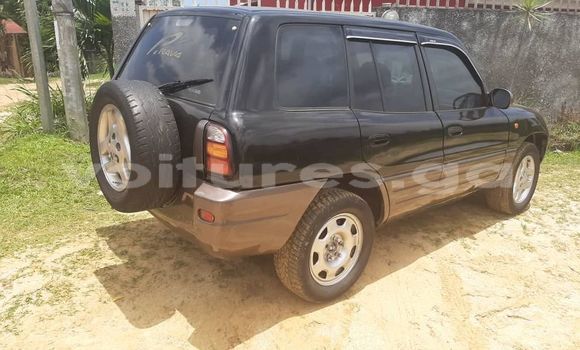 Acheter Occasion Voiture Toyota RAV4 Noir à Bitam, Woleu-Ntem Acheter Occasion Voiture Toyota RAV4 Noir à Bitam, Woleu-Ntem