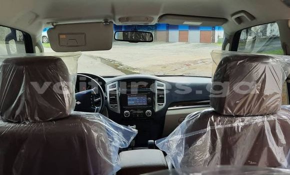 Acheter Occasion Voiture Mitsubishi Pajero Marron à Bitam, Woleu-Ntem Acheter Occasion Voiture Mitsubishi Pajero Marron à Bitam, Woleu-Ntem