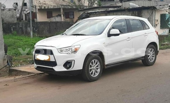 Acheter Occasion Voiture Mitsubishi ASX Blanc à Bitam, Woleu-Ntem Acheter Occasion Voiture Mitsubishi ASX Blanc à Bitam, Woleu-Ntem