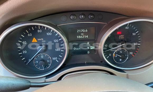 Acheter Occasion Voiture Mercedes-Benz ML–Class Noir à Libreville, Estuaire Acheter Occasion Voiture Mercedes-Benz ML–Class Noir à Libreville, Estuaire