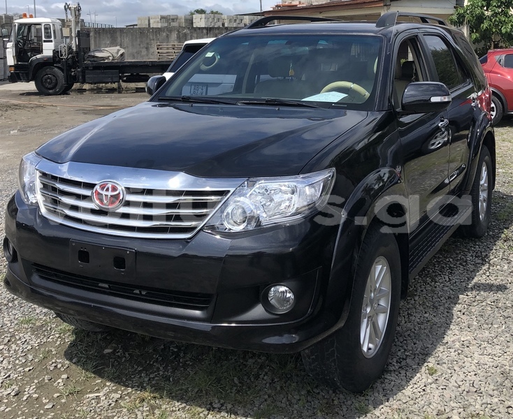 Big with watermark toyota fortuner estuaire libreville 7283