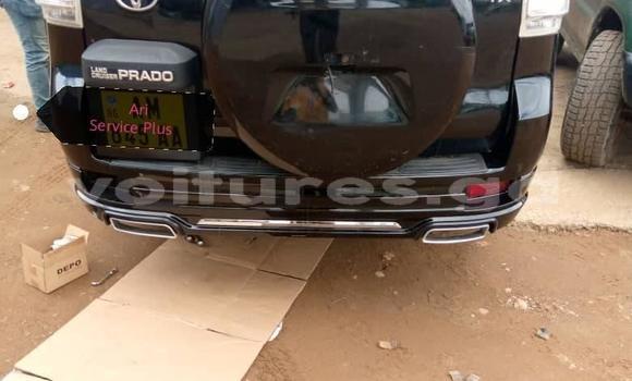 Sayi Na hannu Toyota Prado Black Mota in Libreville a estuary Sayi Na hannu Toyota Prado Black Mota in Libreville a estuary