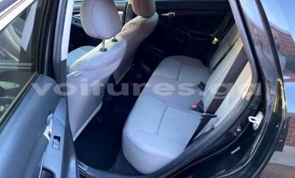Acheter Import Voiture Toyota Matrix Noir à Port–Gentil, Ogooué-Maritime Acheter Import Voiture Toyota Matrix Noir à Port–Gentil, Ogooué-Maritime