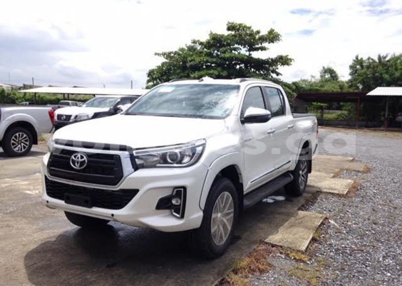 Big with watermark toyota hilux ogooue ivindo booue 7308