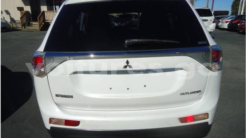 Big with watermark mitsubishi outlander estuaire cocobeach 7310