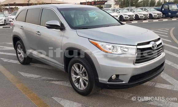 Acheter Import Voiture Toyota Highlander Autre à Import - Dubai, Estuaire Acheter Import Voiture Toyota Highlander Autre à Import - Dubai, Estuaire