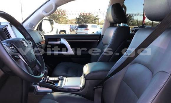 Acheter Occasion Voiture Toyota Land Cruiser Blanc à Libreville, Estuaire Acheter Occasion Voiture Toyota Land Cruiser Blanc à Libreville, Estuaire