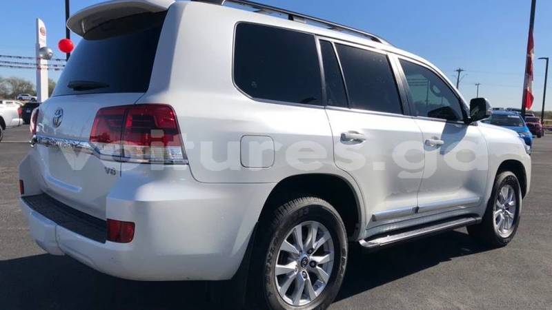 Big with watermark toyota land cruiser estuaire libreville 7324