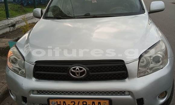 Acheter Occasion Voiture Toyota RAV4 Gris à Libreville, Estuaire Acheter Occasion Voiture Toyota RAV4 Gris à Libreville, Estuaire