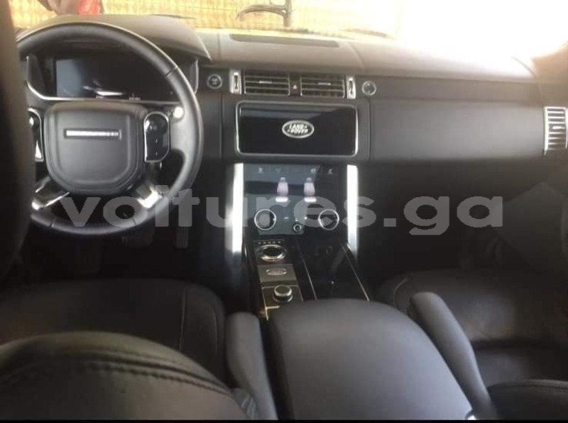 Big with watermark land rover range rover vogue estuaire libreville 7340