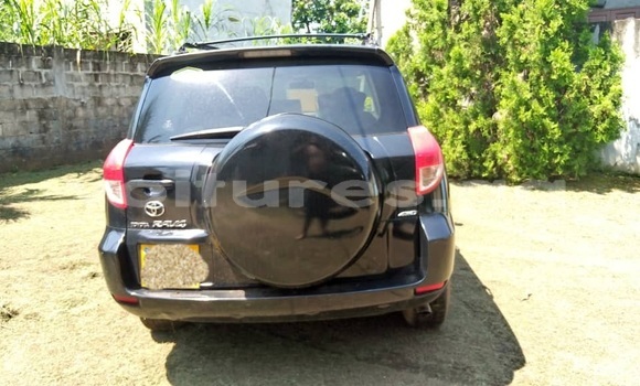 Acheter Occasion Voiture Toyota RAV4 Noir à Libreville, Estuaire Acheter Occasion Voiture Toyota RAV4 Noir à Libreville, Estuaire