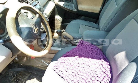 Acheter Occasion Voiture Toyota RAV4 Noir à Libreville, Estuaire Acheter Occasion Voiture Toyota RAV4 Noir à Libreville, Estuaire