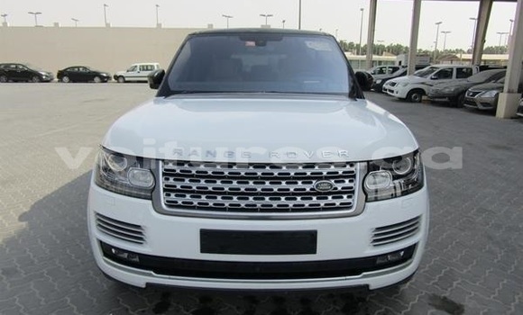 Buy Used Land Rover Range Rover White Car in Bitam in Woleu-Ntem Buy Used Land Rover Range Rover White Car in Bitam in Woleu-Ntem