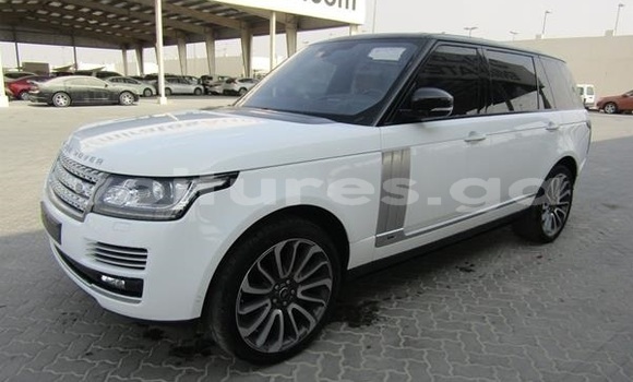 Buy Used Land Rover Range Rover White Car in Bitam in Woleu-Ntem Buy Used Land Rover Range Rover White Car in Bitam in Woleu-Ntem