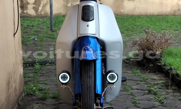 Acheter Occasion Moto Honda C Bleu à Libreville, Estuaire