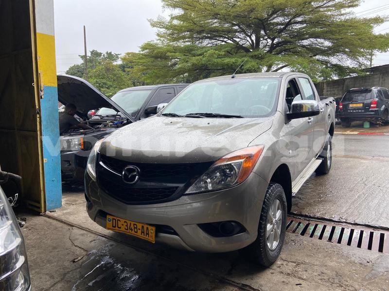 Big with watermark mazda bt 50 estuaire libreville 7350