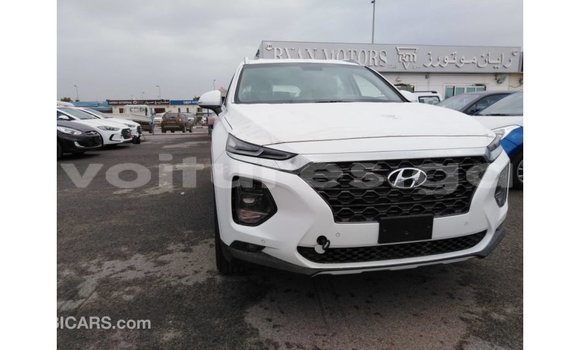 Acheter Import Voiture Hyundai Santa Fe Blanc à Import - Dubai, Estuaire Acheter Import Voiture Hyundai Santa Fe Blanc à Import - Dubai, Estuaire