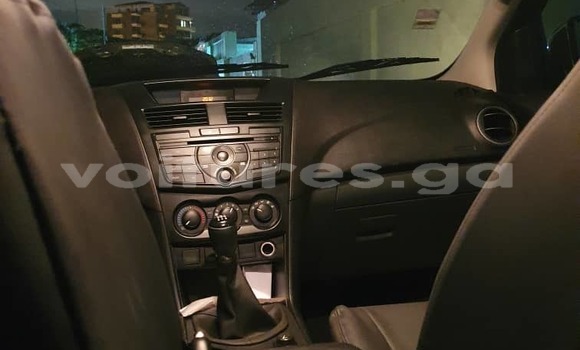 Sayi Na hannu Mazda BT-50 Sauran Mota in Libreville a estuary Sayi Na hannu Mazda BT-50 Sauran Mota in Libreville a estuary