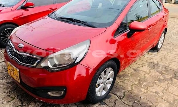 Acheter Occasion Voiture Kia Rio Rouge à Libreville, Estuaire Acheter Occasion Voiture Kia Rio Rouge à Libreville, Estuaire
