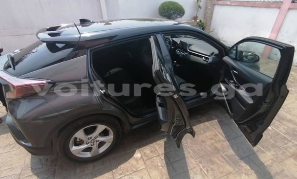 Acheter Occasion Voiture Toyota C-HR Noir à Libreville, Estuaire Acheter Occasion Voiture Toyota C-HR Noir à Libreville, Estuaire
