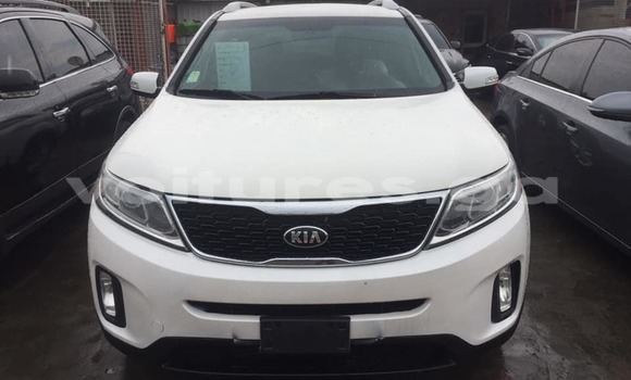 Acheter Occasion Voiture Kia Sorento Blanc à Libreville, Estuaire Acheter Occasion Voiture Kia Sorento Blanc à Libreville, Estuaire